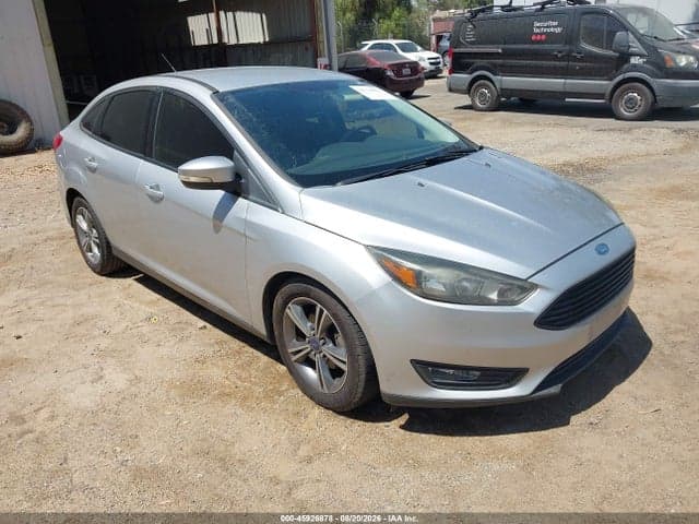 2017 FORD FOCUS SE 1