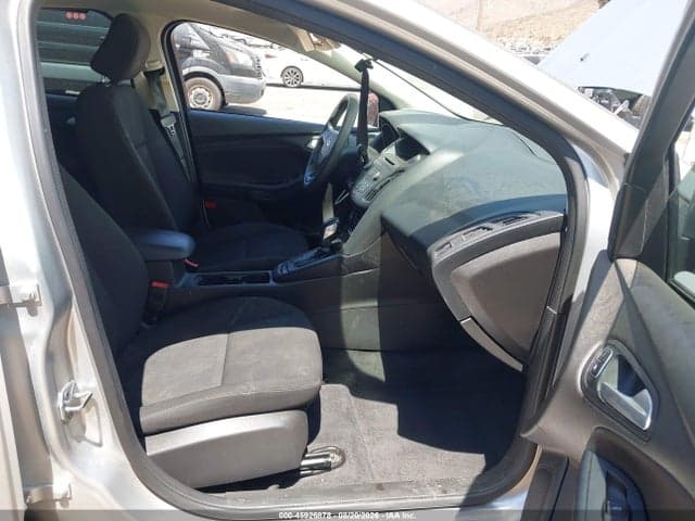 2017 FORD FOCUS SE 5