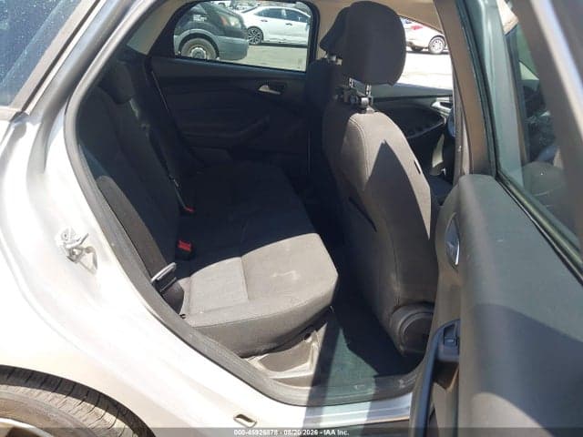2017 FORD FOCUS SE 8