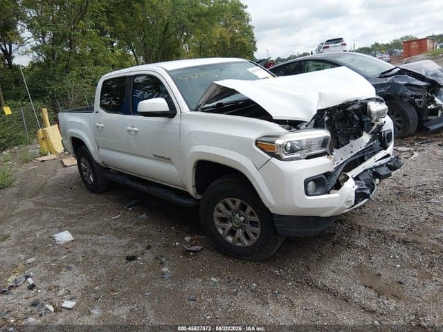 2017 TOYOTA TACOMA SR5 V6 1