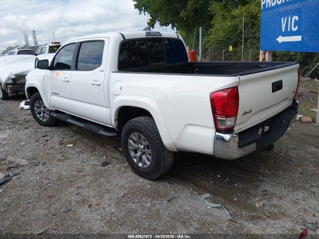 2017 TOYOTA TACOMA SR5 V6 3