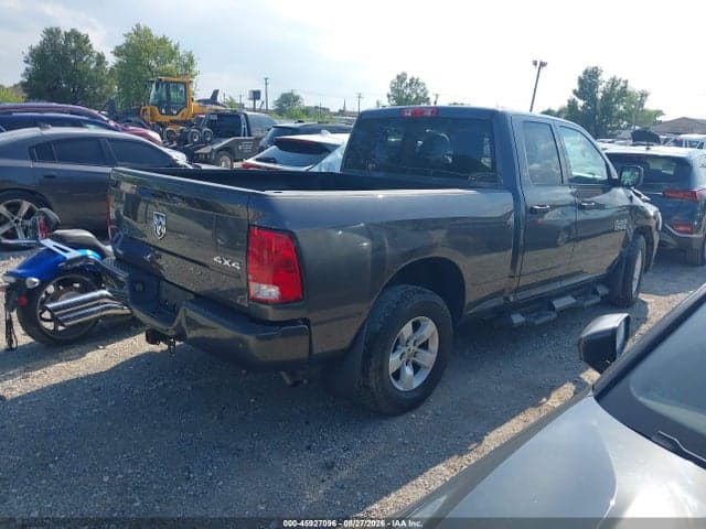 2017 RAM 1500 EXPRESS 4X4 6'4 BOX 4