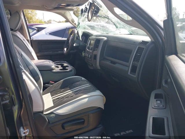 2017 RAM 1500 EXPRESS 4X4 6'4 BOX 5