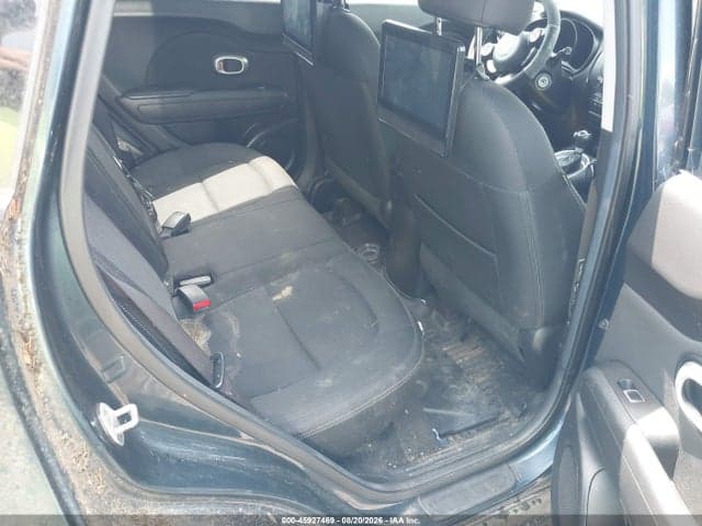 2017 KIA SOUL + 8