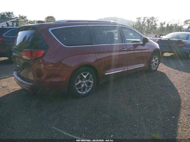 2018 CHRYSLER PACIFICA LIMITED 4