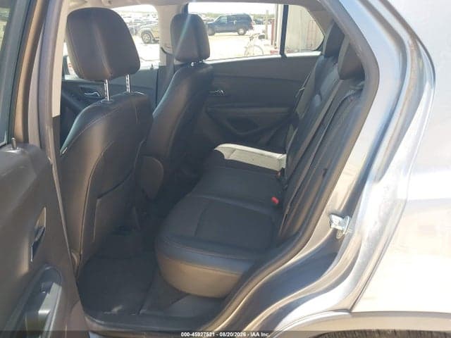 2019 CHEVROLET TRAX LT 8