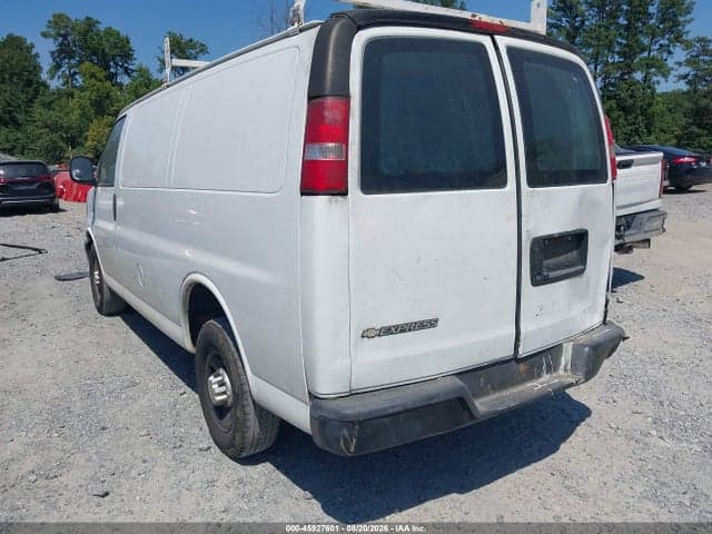 2017 CHEVROLET EXPRESS 2500 WORK VAN 3