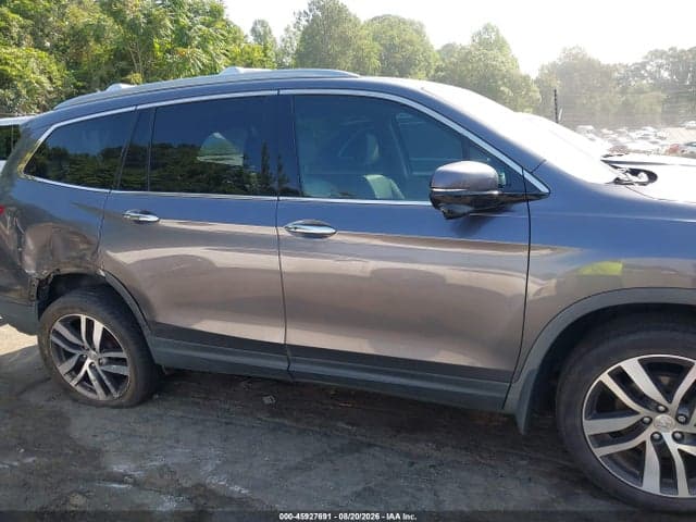 2018 HONDA PILOT TOURING 13