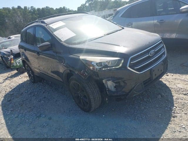 2019 FORD ESCAPE SE 1