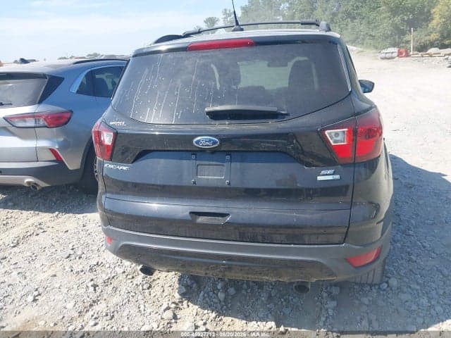 2019 FORD ESCAPE SE 16