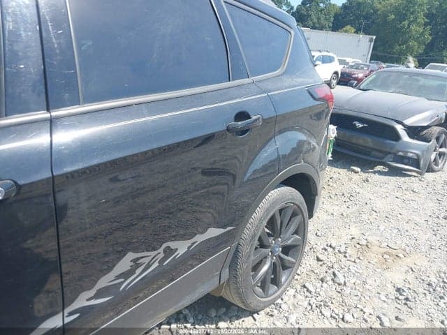2019 FORD ESCAPE SE 6