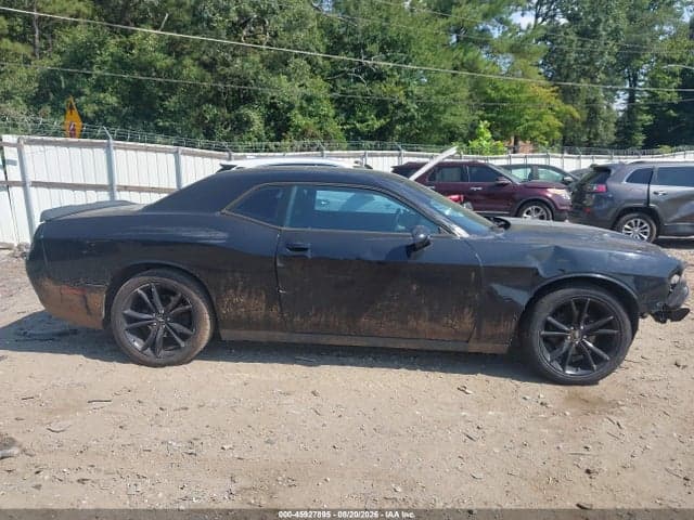 2017 DODGE CHALLENGER SXT 12