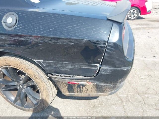 2017 DODGE CHALLENGER SXT 6