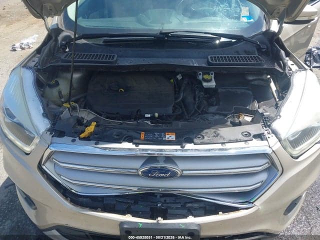 2017 FORD ESCAPE TITANIUM 10