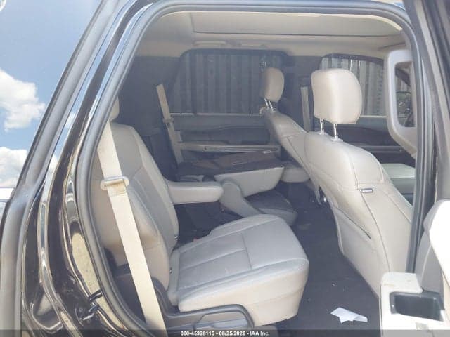 2020 FORD EXPEDITION XLT 8