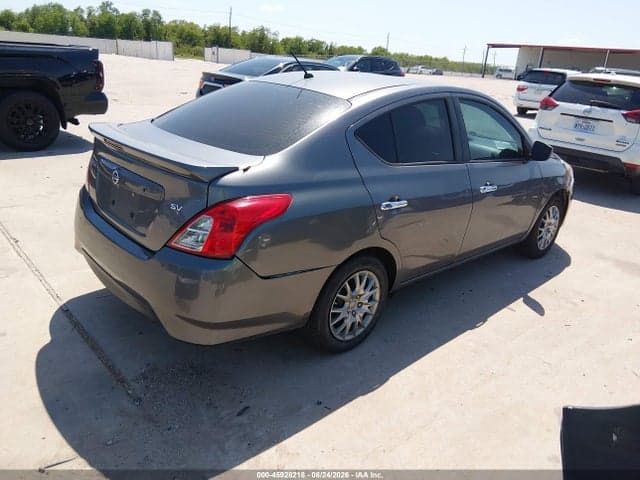 2019 NISSAN VERSA 1.6 SV 4