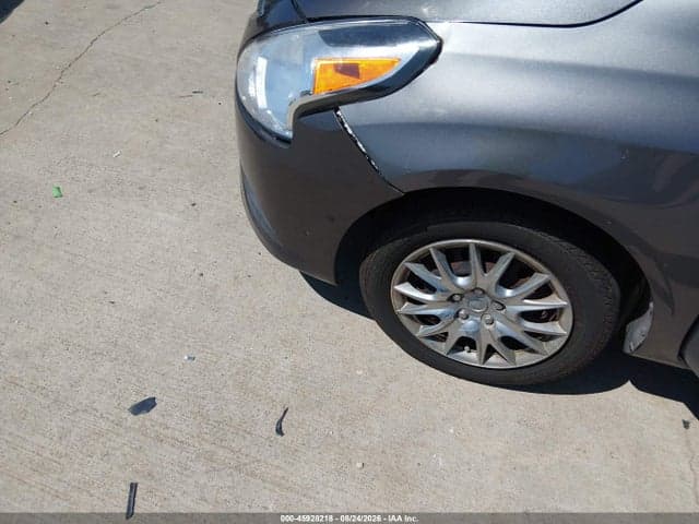 2019 NISSAN VERSA 1.6 SV 6