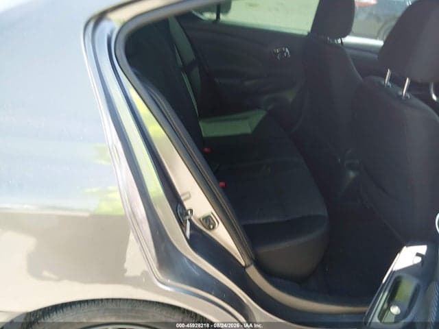 2019 NISSAN VERSA 1.6 SV 8