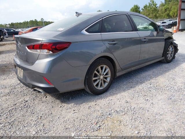 2019 HYUNDAI SONATA SE 4