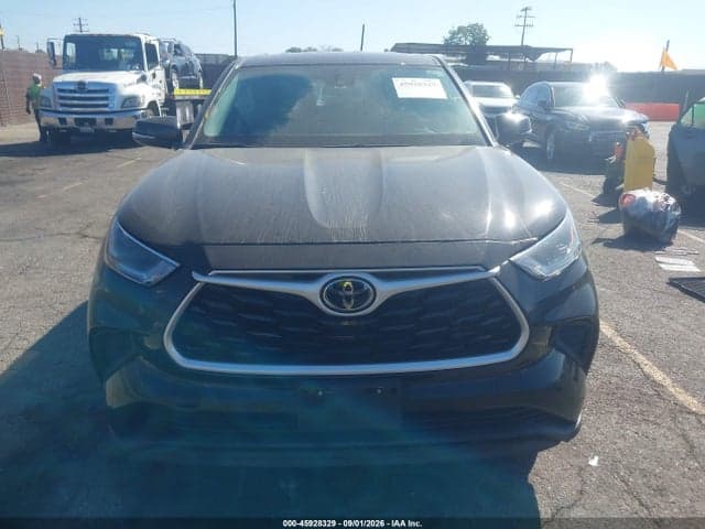 2021 TOYOTA HIGHLANDER L 12