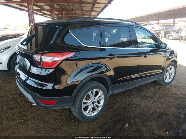 2018 FORD ESCAPE SE 4