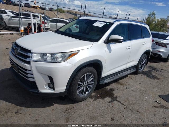 2019 TOYOTA HIGHLANDER XLE 2