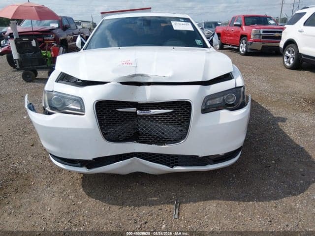 2020 CHRYSLER 300 300S AWD 6