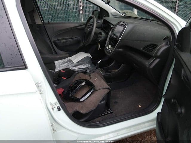 2017 CHEVROLET SPARK LS CVT 5