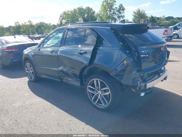 2019 CADILLAC XT4 SPORT 3