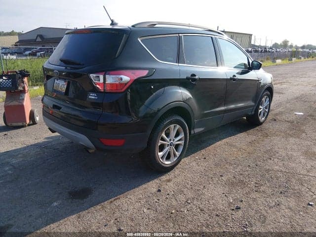 2018 FORD ESCAPE SEL 4