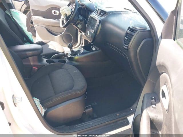 2019 KIA SOUL + 5