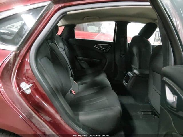 2017 CHRYSLER 200 TOURING 8