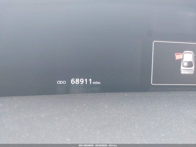 2017 TOYOTA PRIUS THREE 7