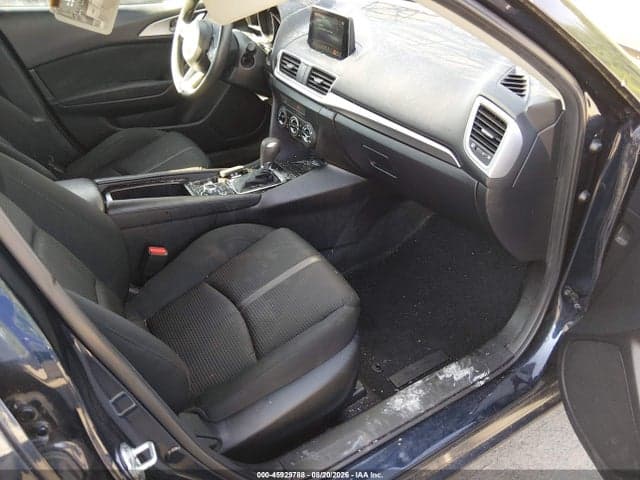 2017 MAZDA MAZDA3 SPORT 5