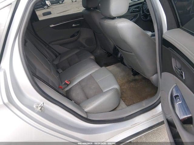 2019 CHEVROLET IMPALA LT 8