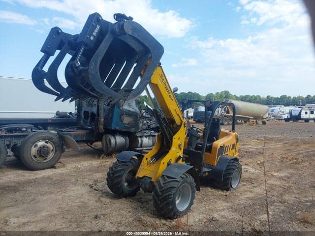 2022 SCHAFFER 2630T TRACTOR 2