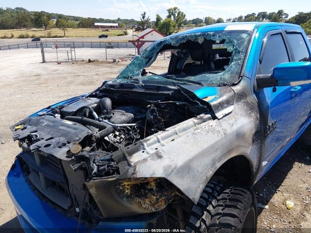 2018 RAM 1500 SPORT 4X4 5'7 BOX 6