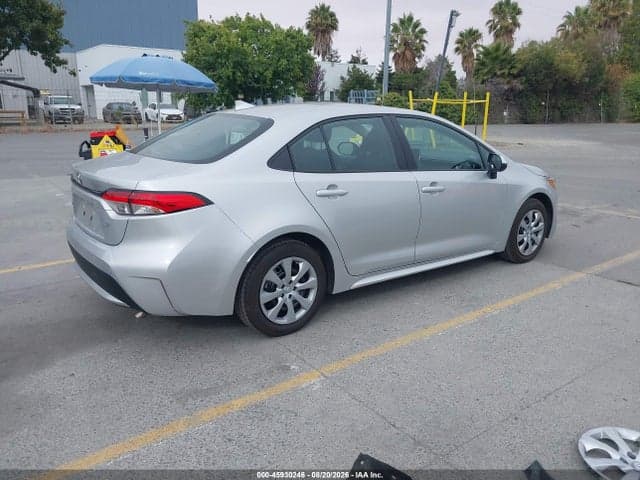 2020 TOYOTA COROLLA LE 4