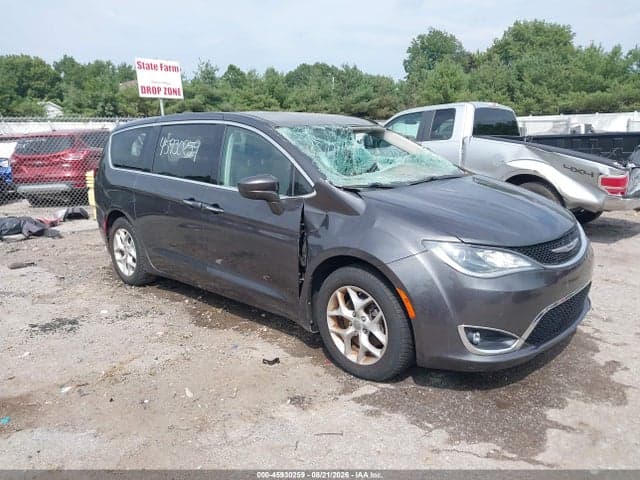 2018 CHRYSLER PACIFICA TOURING PLUS 1
