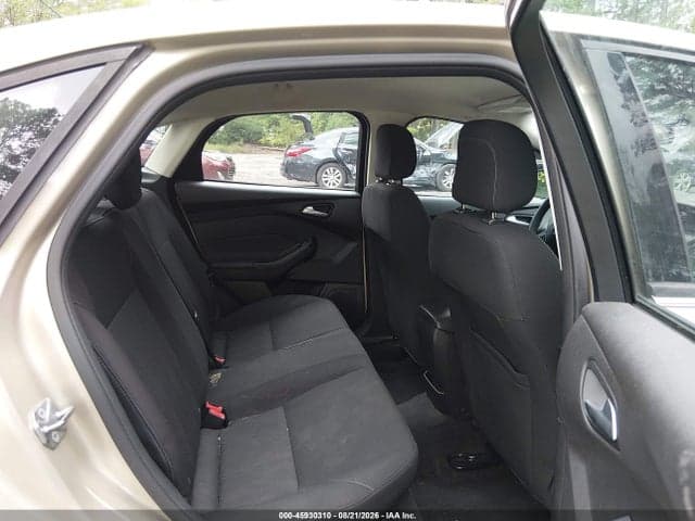 2018 FORD FOCUS SE 1