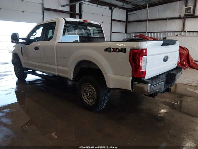 2018 FORD F-350 XL 3