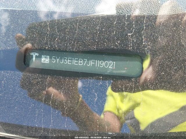 2018 TESLA MODEL 3 LONG RANGE/PERFORMANCE 8