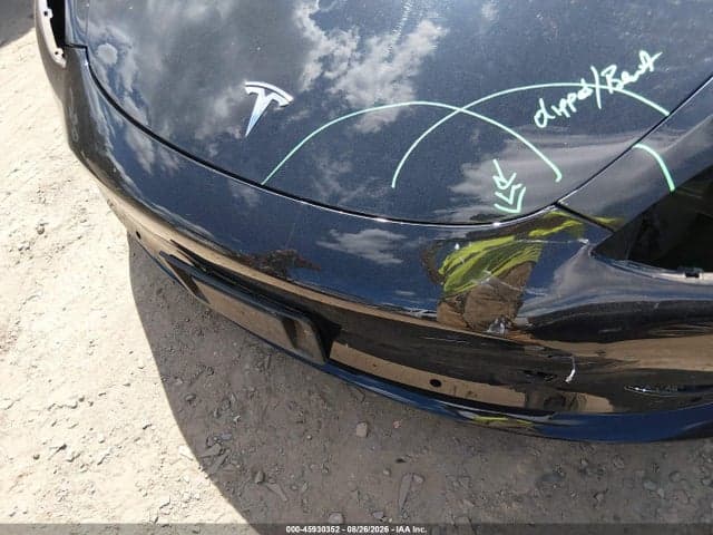 2018 TESLA MODEL 3 LONG RANGE/PERFORMANCE 9