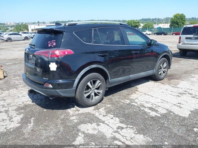 2017 TOYOTA RAV4 XLE 4