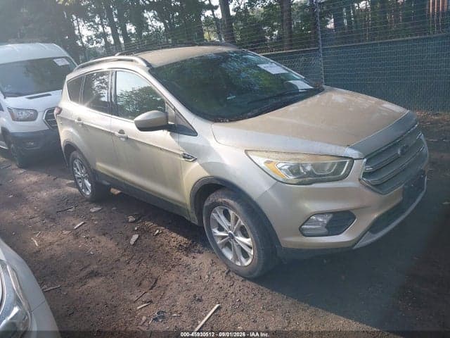 2017 FORD ESCAPE SE 1