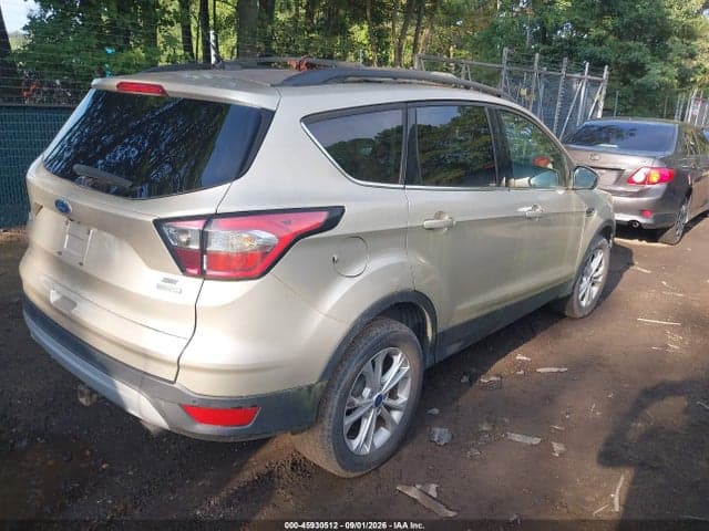 2017 FORD ESCAPE SE 4