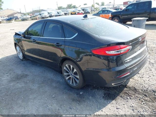 2019 FORD FUSION SE 3