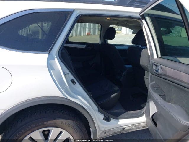 2019 SUBARU OUTBACK 2.5I PREMIUM 8