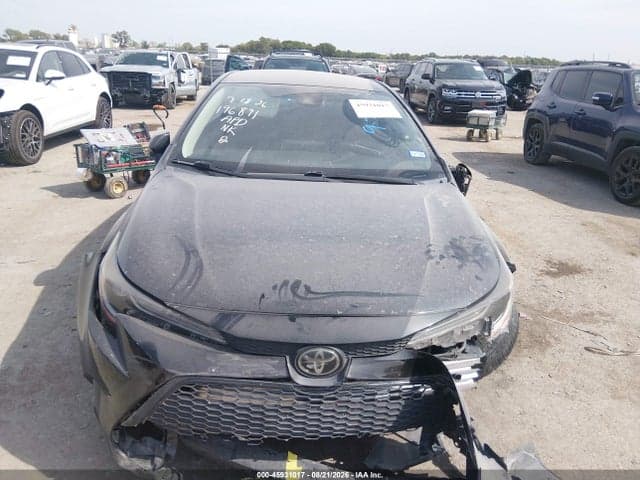 2020 TOYOTA COROLLA LE 11