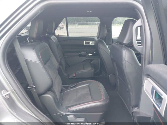 2023 FORD EXPLORER ST-LINE 8
